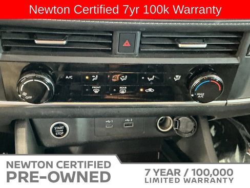 Used 2021 Nissan Rogue S FWD image 23