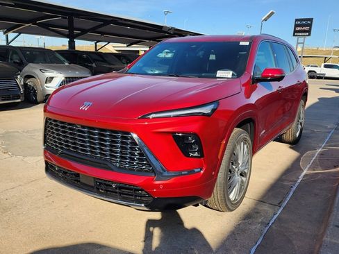 New 2026 Buick Enclave Avenir w/ Super Cruise Package image 8