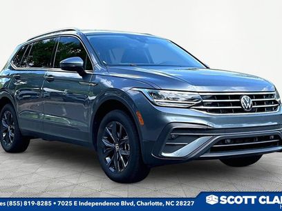 Used 2024 Volkswagen Tiguan SE