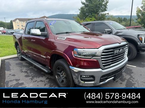 Used 2025 RAM 1500 Laramie AWD/4WD image 1