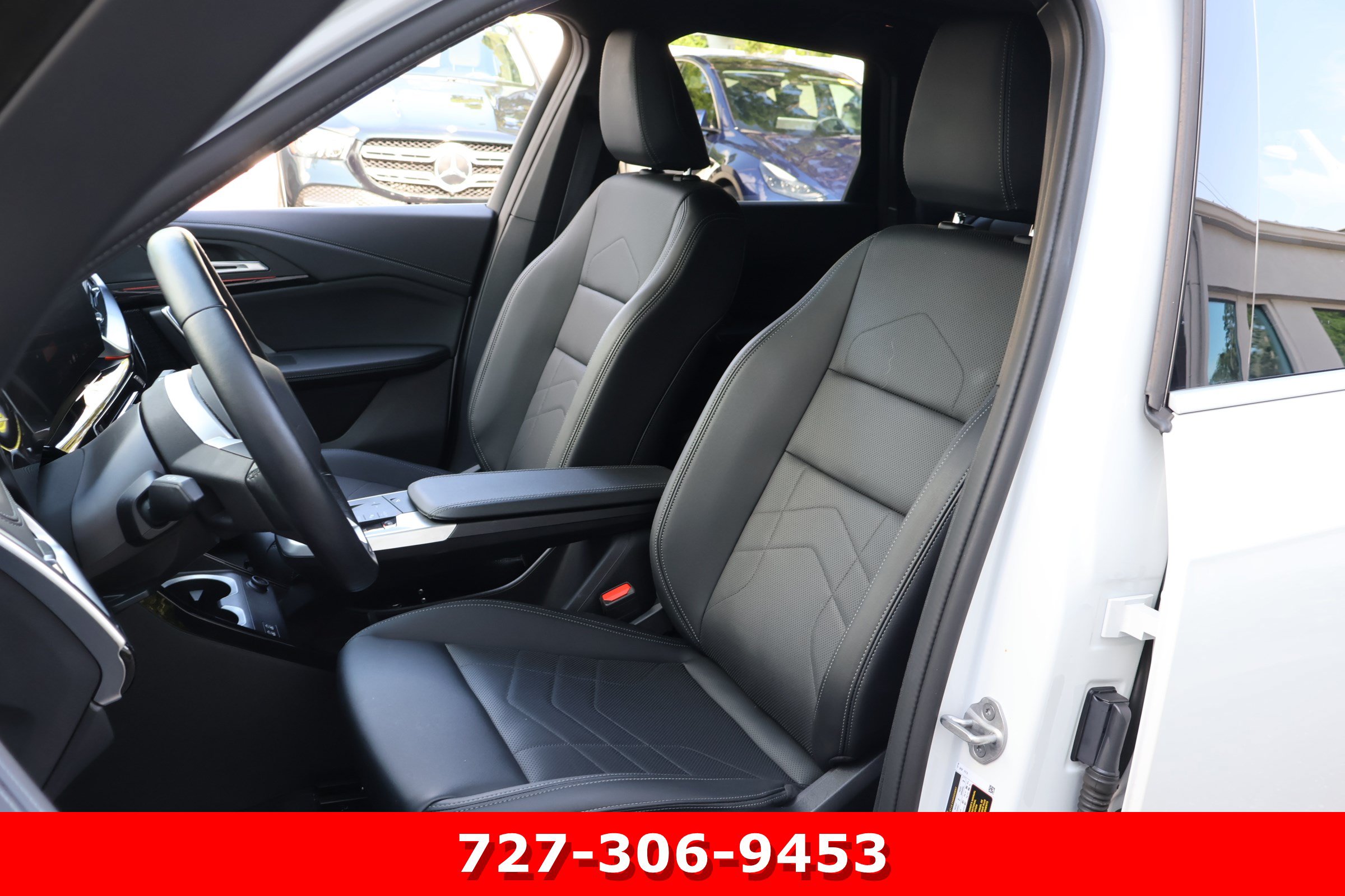 Used 2026 BMW X1 xDrive28i AWD/4WD image 2