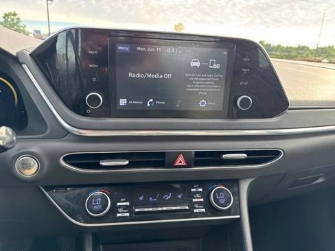 Used 2020 Hyundai Sonata SEL w/ Convenience Package FWD image 10