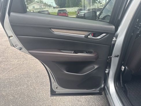 Used 2019 MAZDA CX-5 Signature AWD/4WD image 12