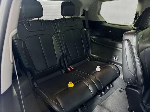Used 2023 Jeep Grand Cherokee L Limited w/ Black Appearance Package RWD image 27
