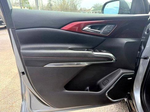 Used 2024 Chevrolet Traverse RS w/ LPO, Floor Liner Package image 10