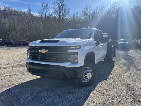 New 2026 Chevrolet Silverado 3500 W/T w/ WT Convenience Package image 12