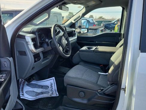 Used 2024 Ford F350 XL image 4