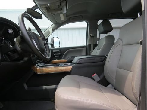 Used 2015 Chevrolet Silverado 3500 LTZ AWD/4WD image 14