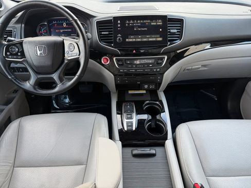 Used 2021 Honda Pilot Elite image 6