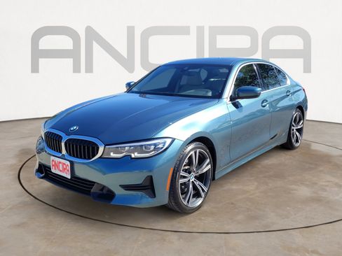 Used 2021 BMW 330i Sedan image 9