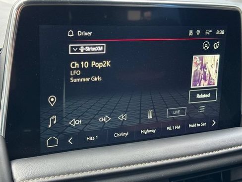 Used 2024 GMC Yukon XL AT4 w/ Technology Package AWD/4WD image 22