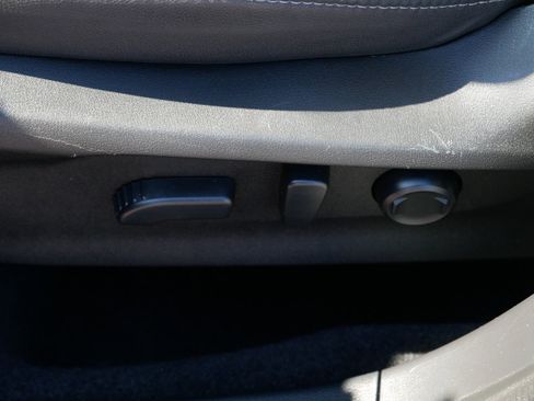 Used 2019 Subaru Forester Premium image 19