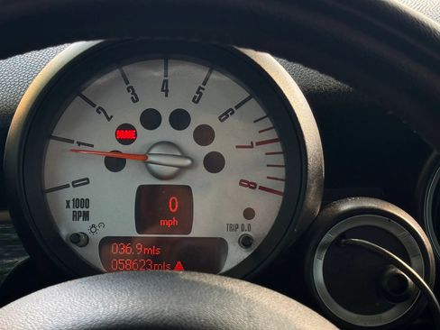 Used 2011 MINI Cooper S FWD image 36