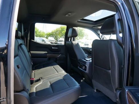 Used 2019 Chevrolet Silverado 1500 High Country w/ Technology Package AWD/4WD image 17