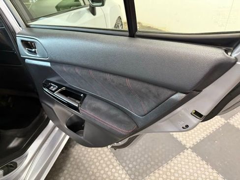 Used 2019 Subaru WRX STI image 32