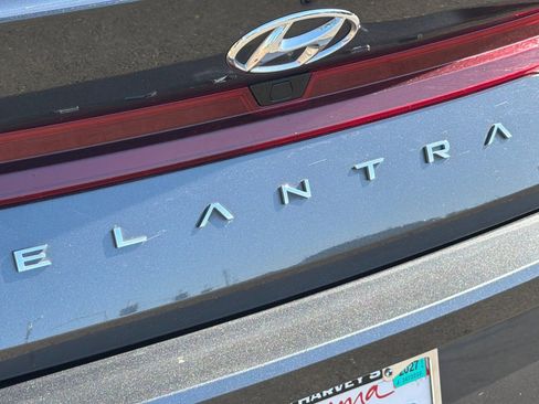 Used 2023 Hyundai Elantra SEL w/ Convenience Package FWD image 27