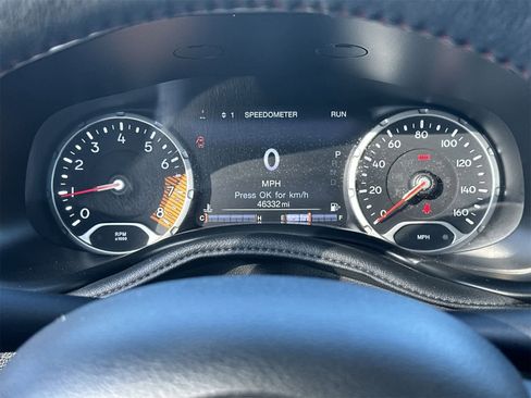 Used 2022 Jeep Renegade Trailhawk w/ Sun/Sound Group image 22