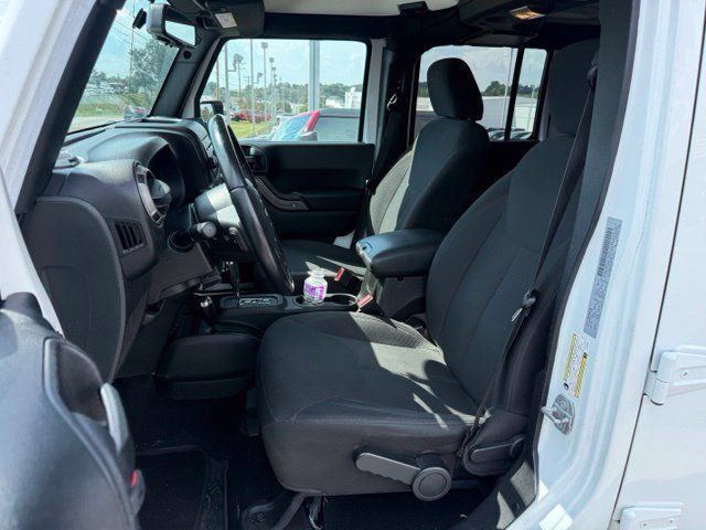 Used 2018 Jeep Wrangler Unlimited Sport S AWD/4WD image 12