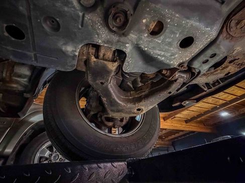 Used 2003 Toyota Land Cruiser image 53