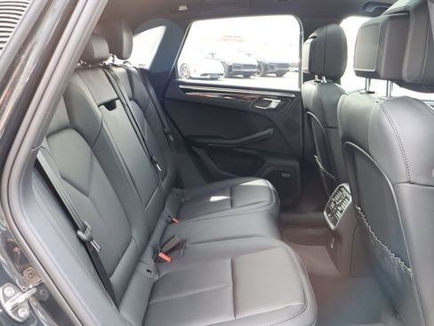 New 2026 Porsche Macan image 24