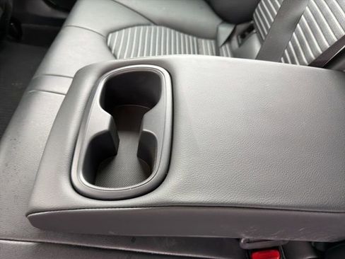 Used 2023 Toyota Camry SE image 14