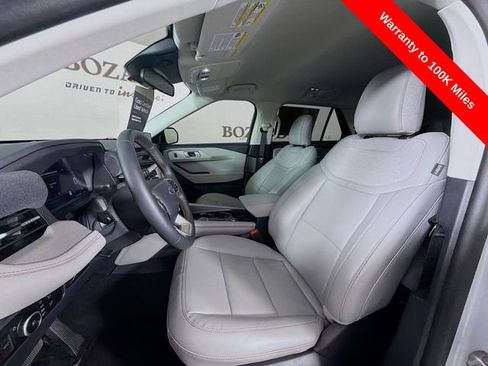 Certified 2025 Ford Explorer Active w/ Active Comfort Package RWD image 27
