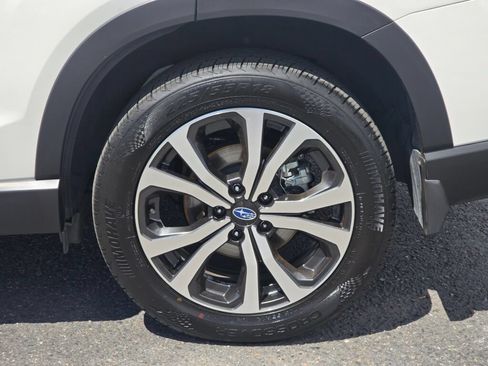 Used 2019 Subaru Forester Limited AWD/4WD image 10