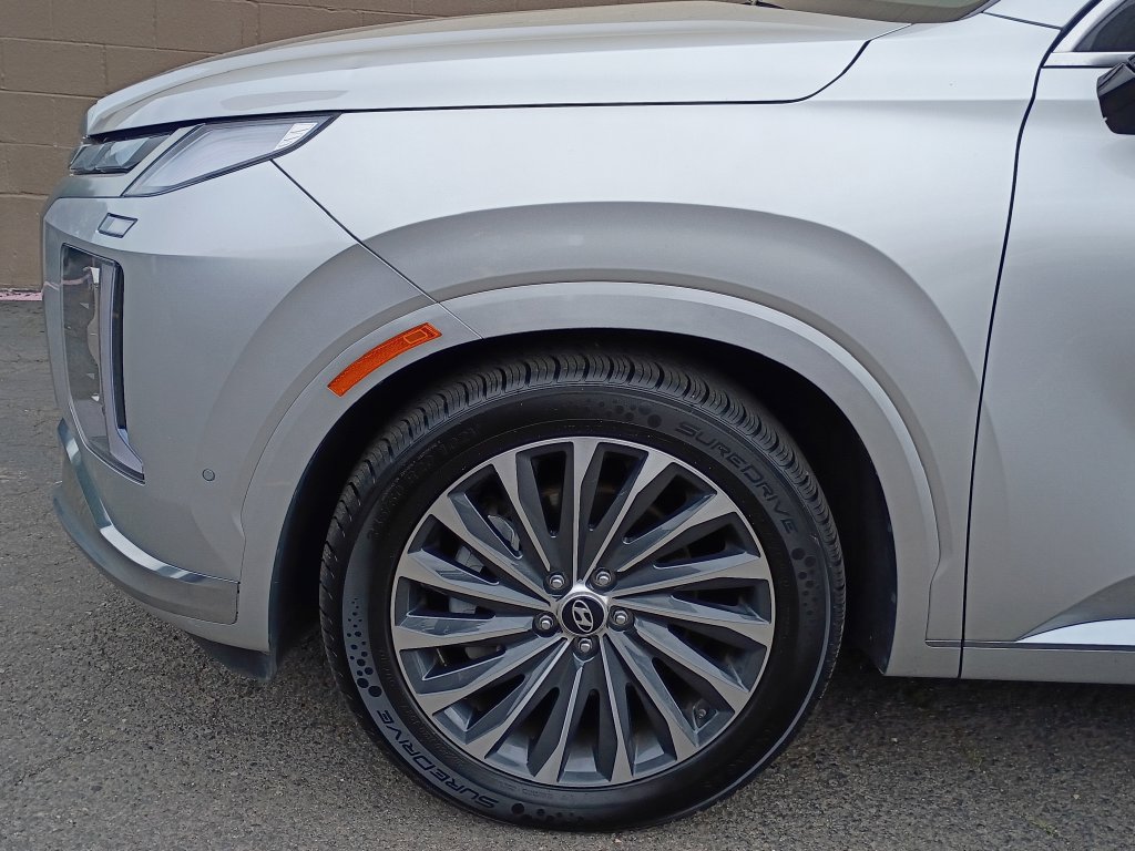 Certified 2024 Hyundai Palisade Calligraphy AWD/4WD image 8