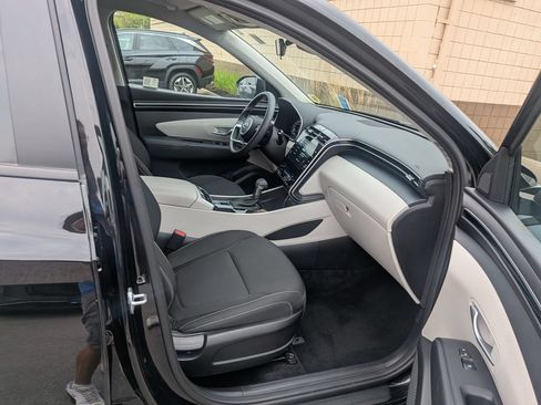 Used 2024 Hyundai Tucson SEL AWD/4WD image 38