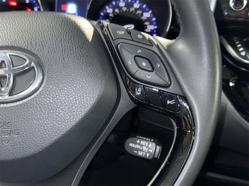 Used 2021 Toyota C-HR Nightshade image 30