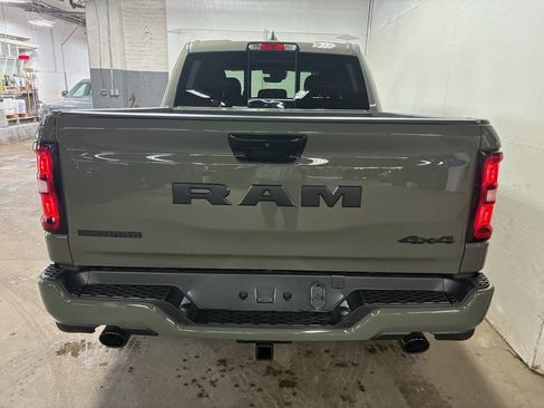 Used 2026 RAM 1500 Big Horn AWD/4WD image 8