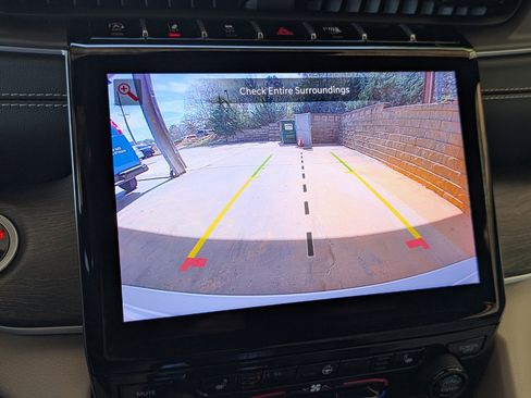 Used 2024 Jeep Grand Cherokee Limited w/ MOPAR Finishing Package image 27