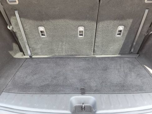 Used 2024 Nissan Pathfinder SV FWD image 35
