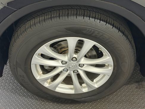 Used 2009 INFINITI FX35 AWD w/ Premium Pkg image 21