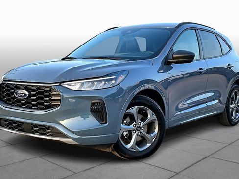 Certified 2023 Ford Escape ST-Line w/ Tech Pack #1 image 2