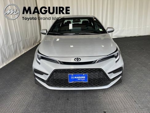 Used 2025 Toyota Corolla SE w/ SE Premium Package FWD image 34