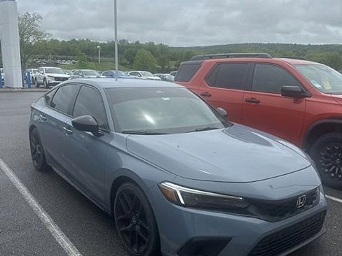 Used 2024 Honda Civic Sport image 1