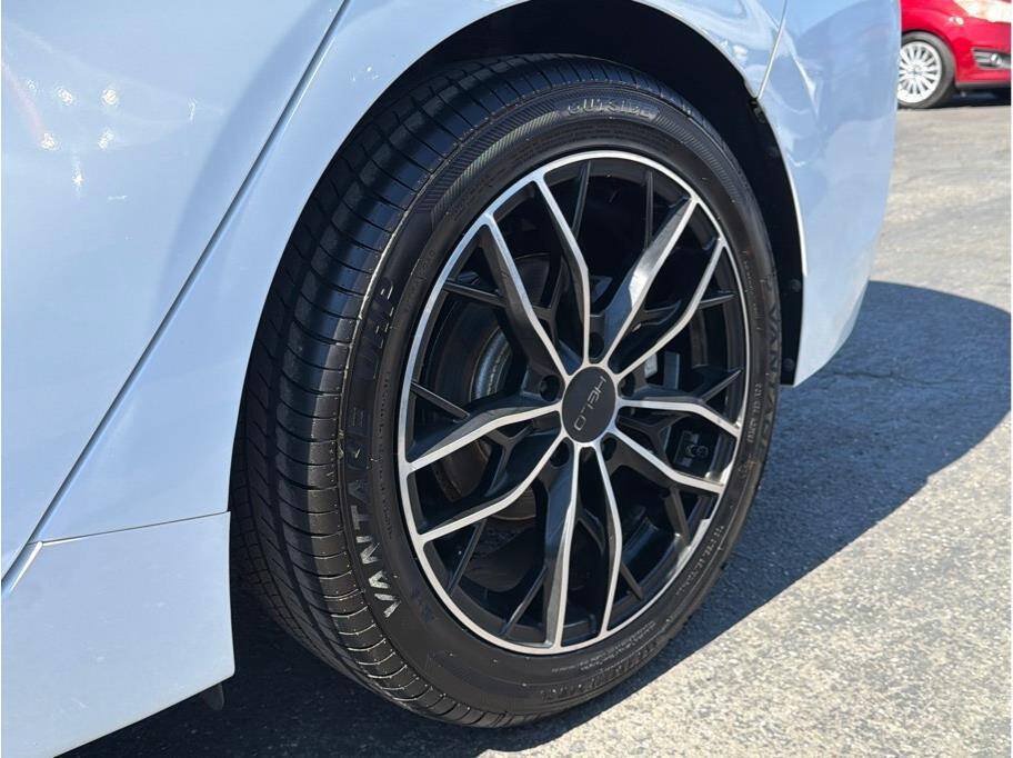 Used 2019 Hyundai Ioniq Limited w/ Ultimate Package 02 FWD image 35