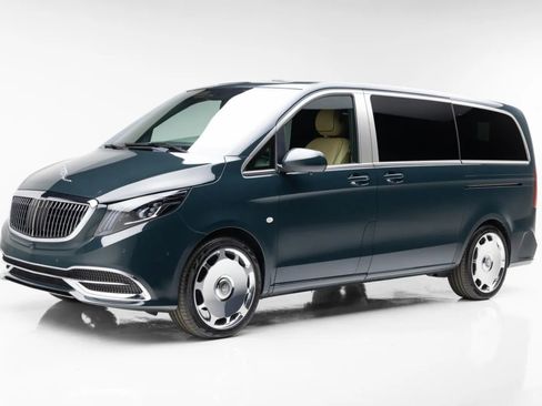 Used 2022 Mercedes-Benz Metris Passenger image 13