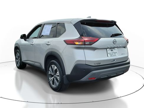 Certified 2023 Nissan Rogue SV AWD/4WD image 3