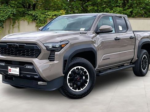 New 2026 Toyota Tacoma TRD Off-Road AWD/4WD image 2