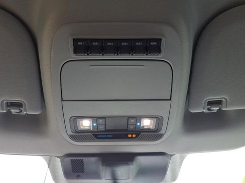 Used 2024 Ford F250 XL w/ FX4 Off-Road Package AWD/4WD image 29