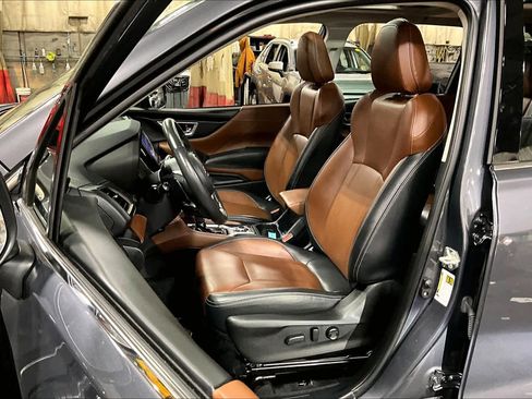 Used 2022 Subaru Forester Touring image 7