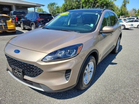 Used 2020 Ford Escape SE AWD/4WD image 14