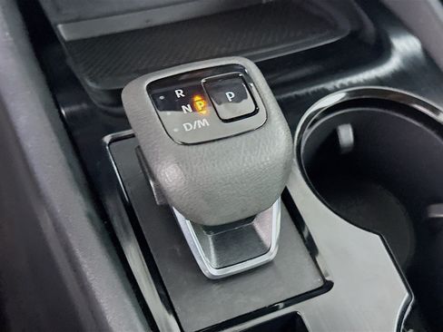 Used 2026 Nissan Rogue SV AWD/4WD image 25