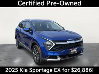 Used 2025 Kia Sportage EX AWD/4WD video 1