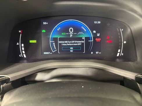 Used 2025 Toyota Camry SE image 29