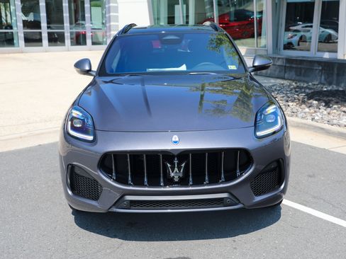 Used 2024 Maserati Grecale GT AWD/4WD image 2