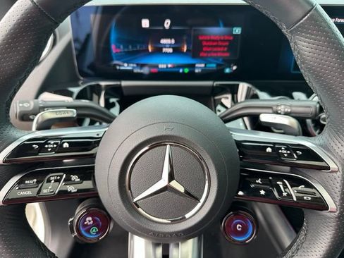 Used 2025 Mercedes-Benz GLA 35 AMG 4MATIC image 29