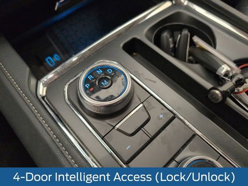 Used 2023 Ford Expedition Max XLT image 37